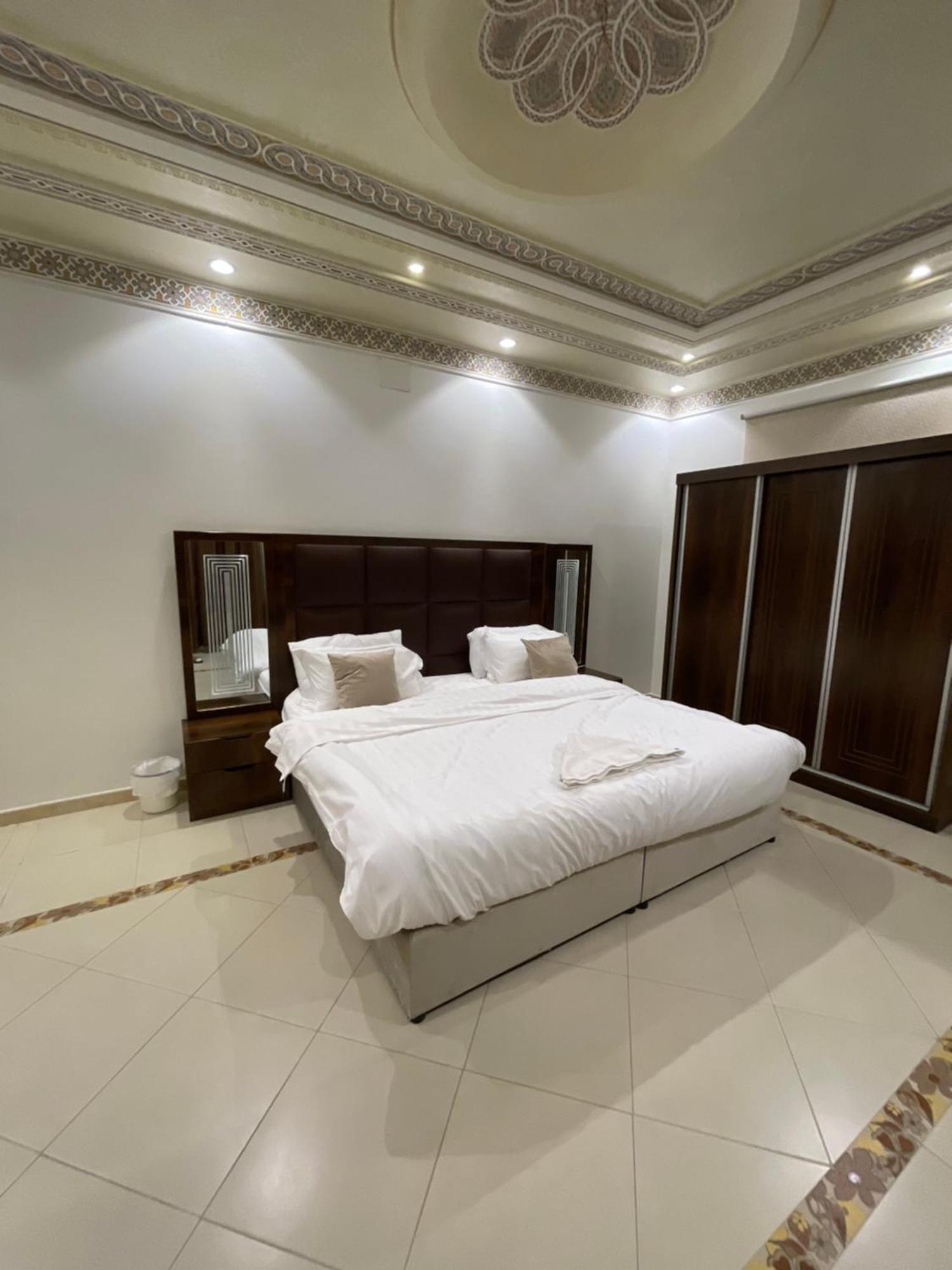 Friday Suites Al-ʿUla Esterno foto
