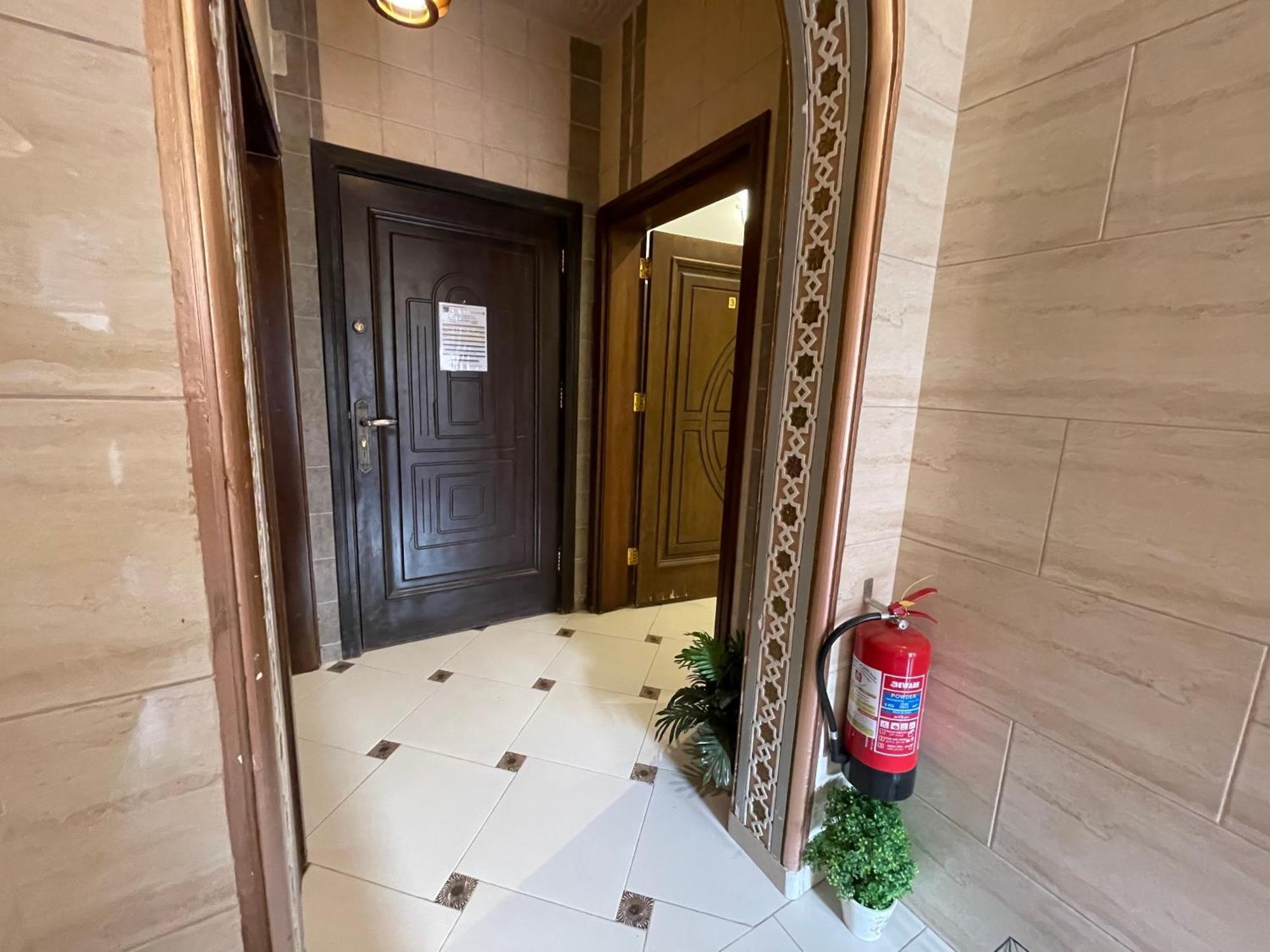Friday Suites Al-ʿUla Esterno foto