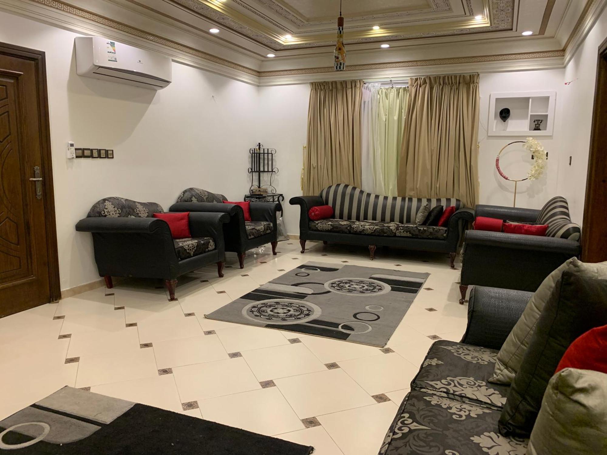 Friday Suites Al-ʿUla Esterno foto