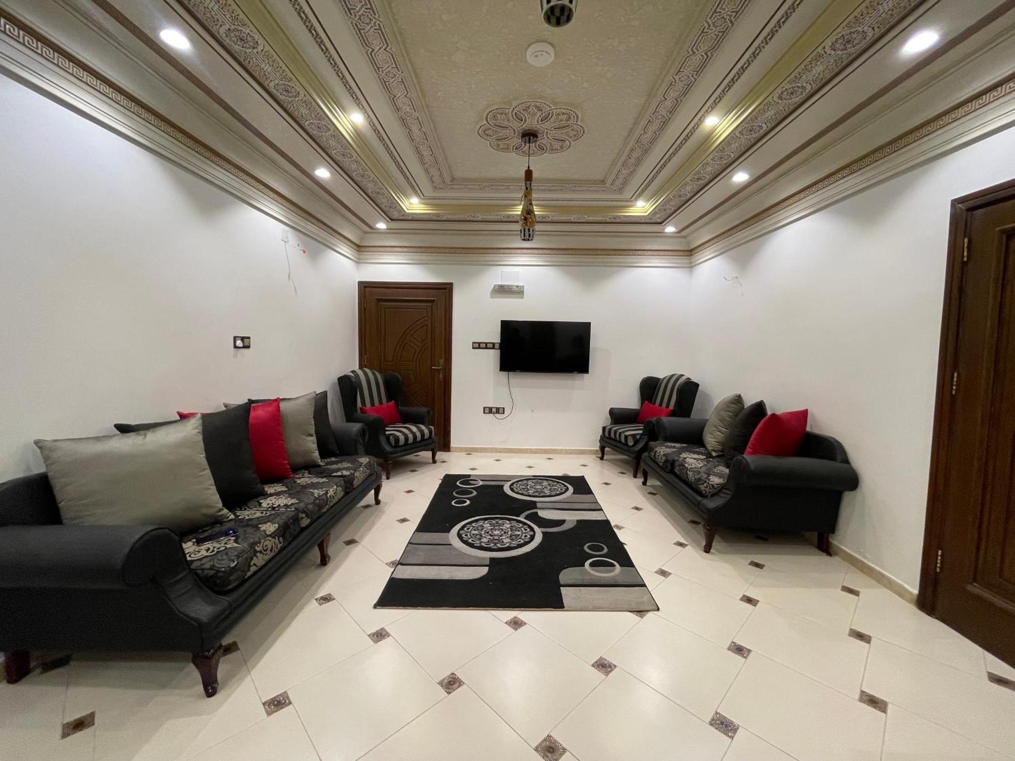 Friday Suites Al-ʿUla Esterno foto